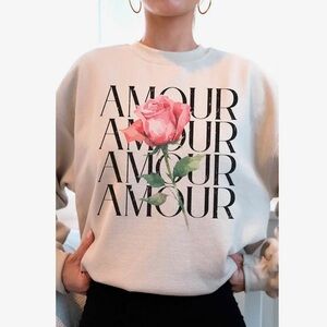 Cream Sweatshirt with Rose Graphic